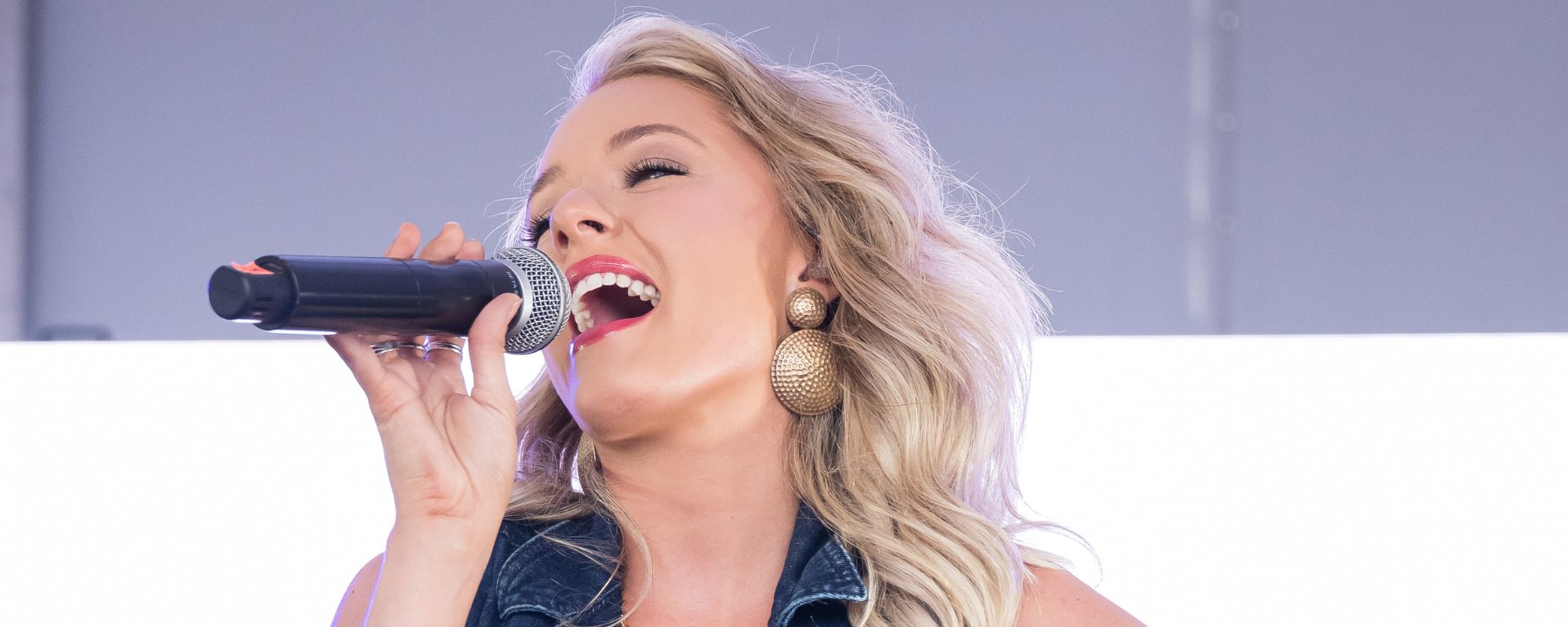 “You Can’t Even Put a Price Tag On”: ‘The Voice’ Runner-up Is Still Learning From Coach Blake Shelton a Decade Later