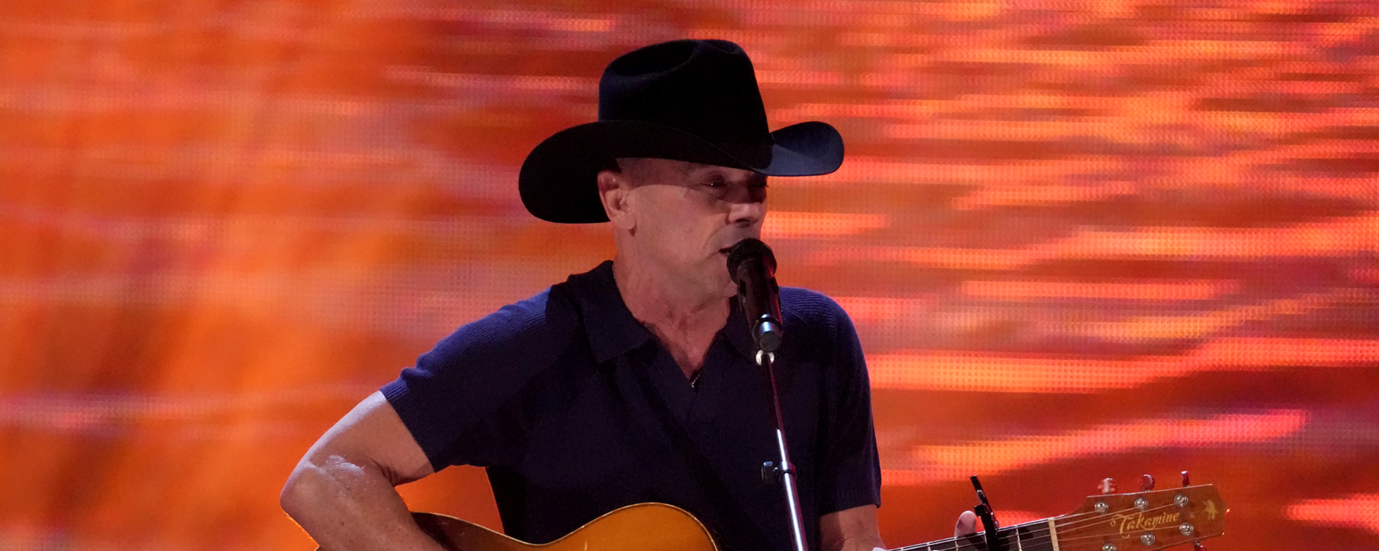 Kenny Chesney Takes Taylor Swift Fans Down Memory Lane With Vintage IHeartRadio Awards Performance