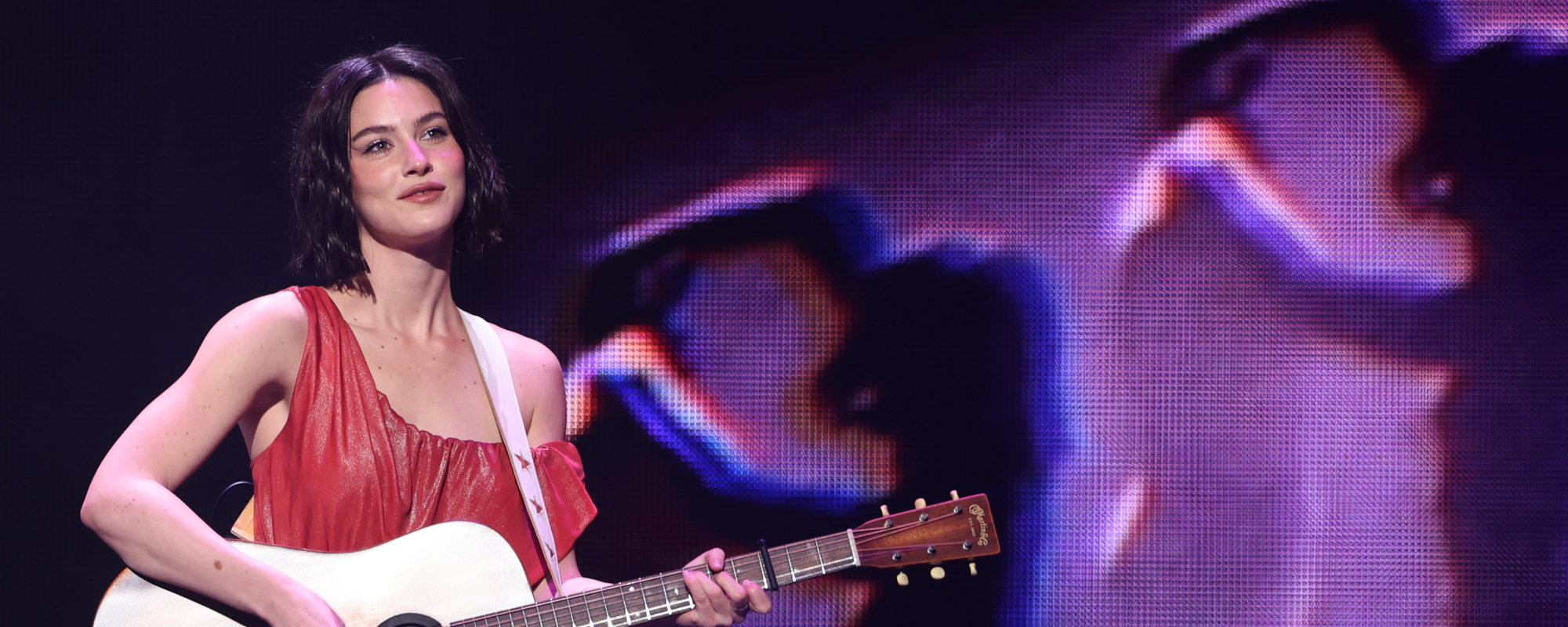 “No, It’s Not. It’s Not Ok”: Gracie Abrams Honors Fan Who Died Before Getting To Attend Her Concert