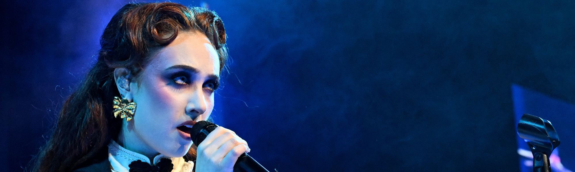 Chappell Roan’s “The Giver” Debuts at No. 1 on Billboard’s Hot Country Songs Chart