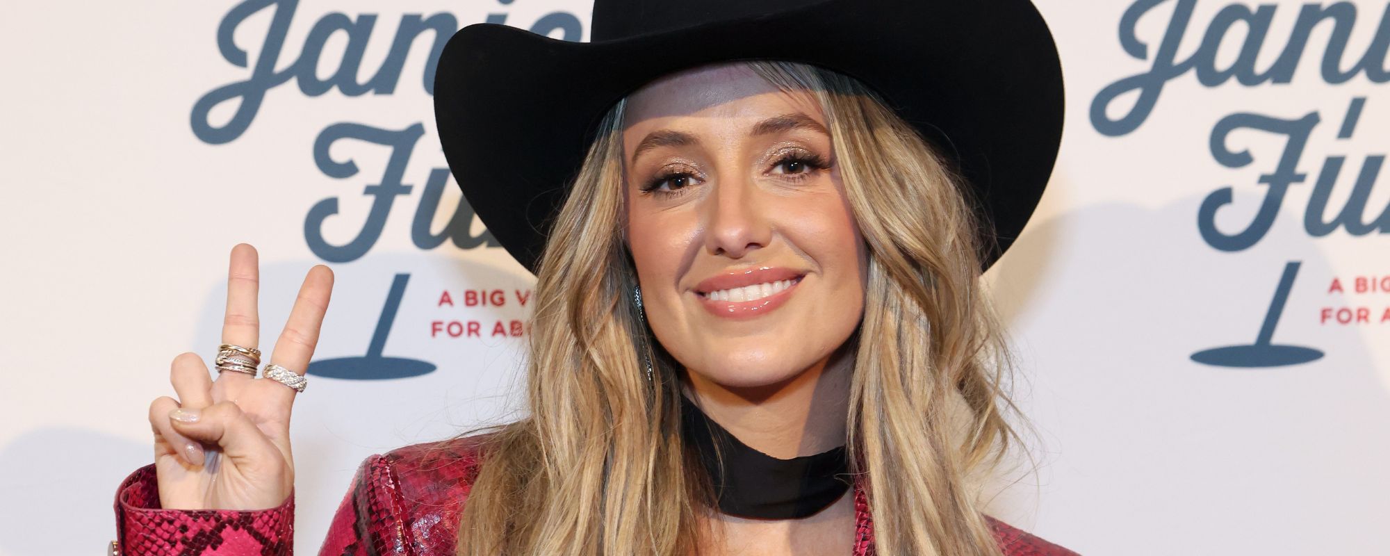 Lainey Wilson Wants to “Make Dang Sure” That She Pours Into Up-And-Coming Female Country Stars Like Megan Moroney and Ella Langley