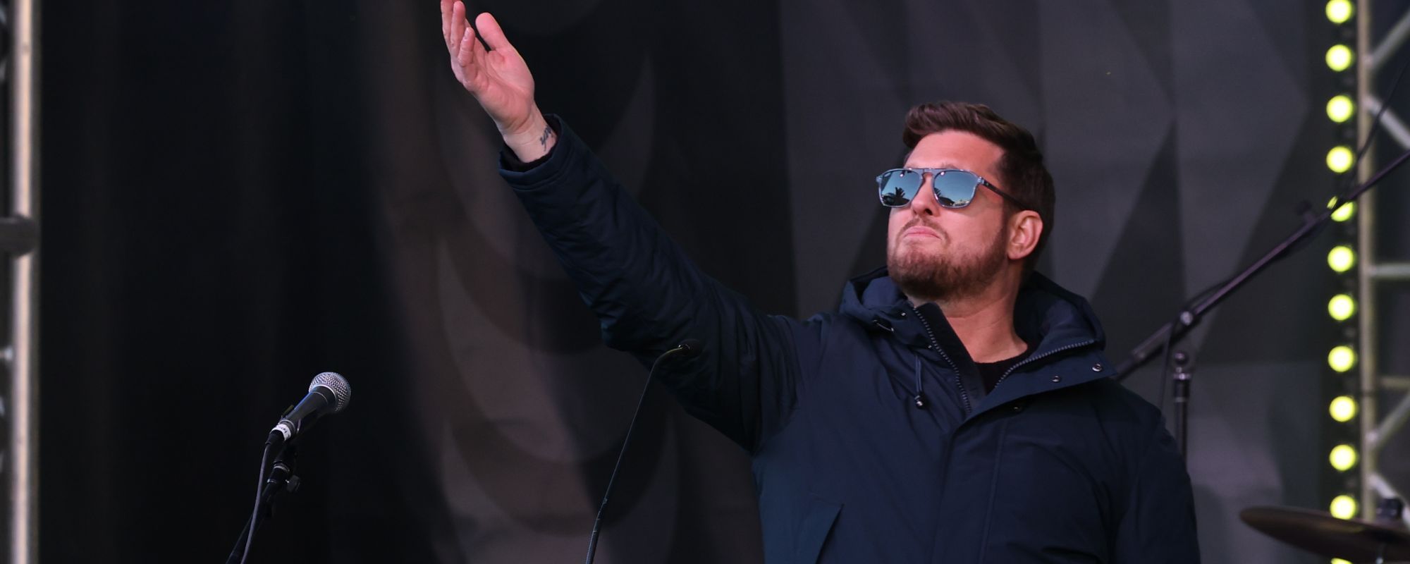 Michael Bublé Shows Off Snazzy Gift From Former 'The Voice' Star Reba McEntire