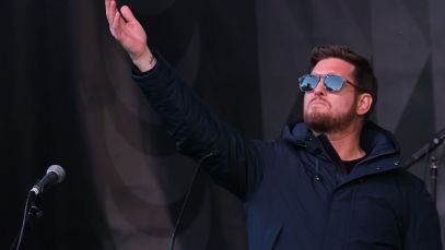 Michael Bublé Shows Off Snazzy Gift From Former 'The Voice' Star Reba McEntire