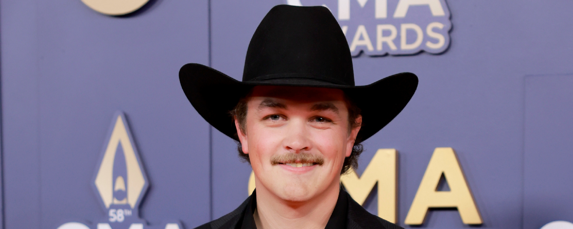 Zach Top Almost Crushes Security Guard When Celebrating Rodeo Houston Performance on Horseback