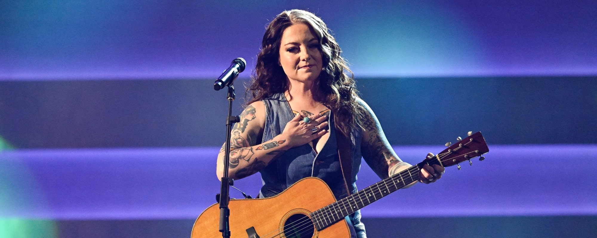 Watch Ashley McBryde Fight Back Tears While Perfoming “Girl Goin’ Nowhere” During Her Opry Debut