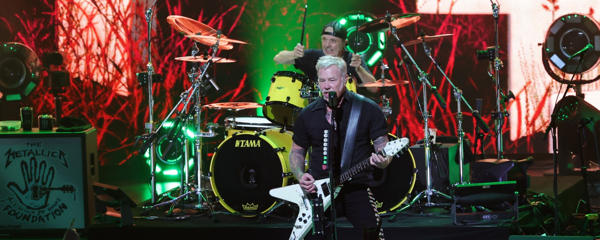 Metallica Teams with Apple to Create an Immersive Concert Experience