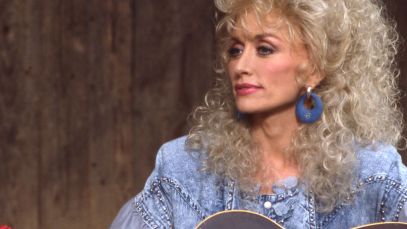 3 Throwback Country Hits From the 1970s That Wound up Predicting Where the Genre Is Now