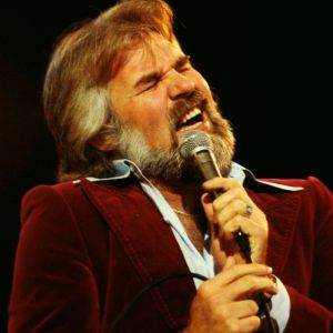 Kenny Rogers performing