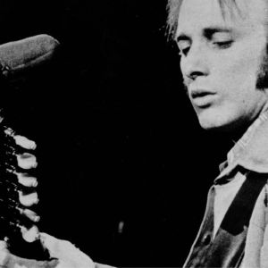 Stephen Stills performing