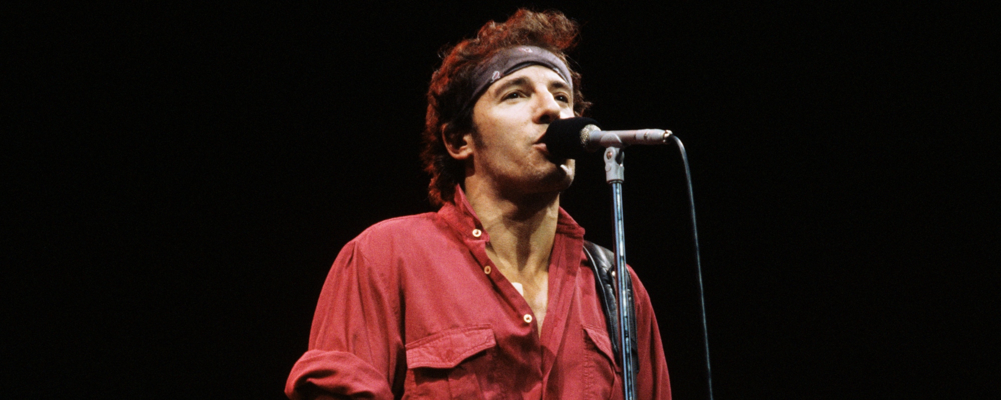 How Bruce Springsteen’s Writing Evolved from Small Town Woes to a Need ...
