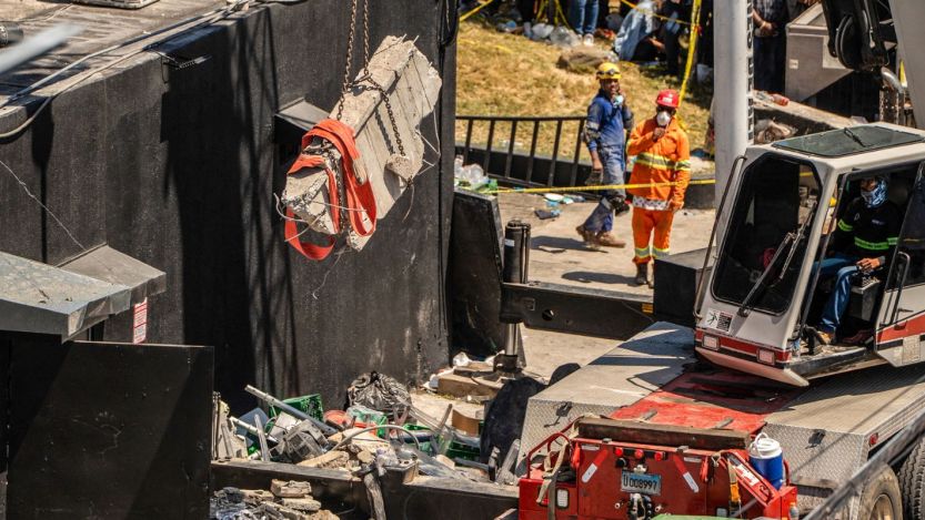 More Than 200 Dead After Nightclub Roof Collapses During Rubby Pérez Show