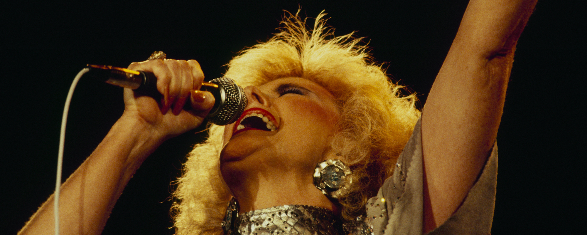 3 Country Songs From 1976 That Deserved To Hit No. 1