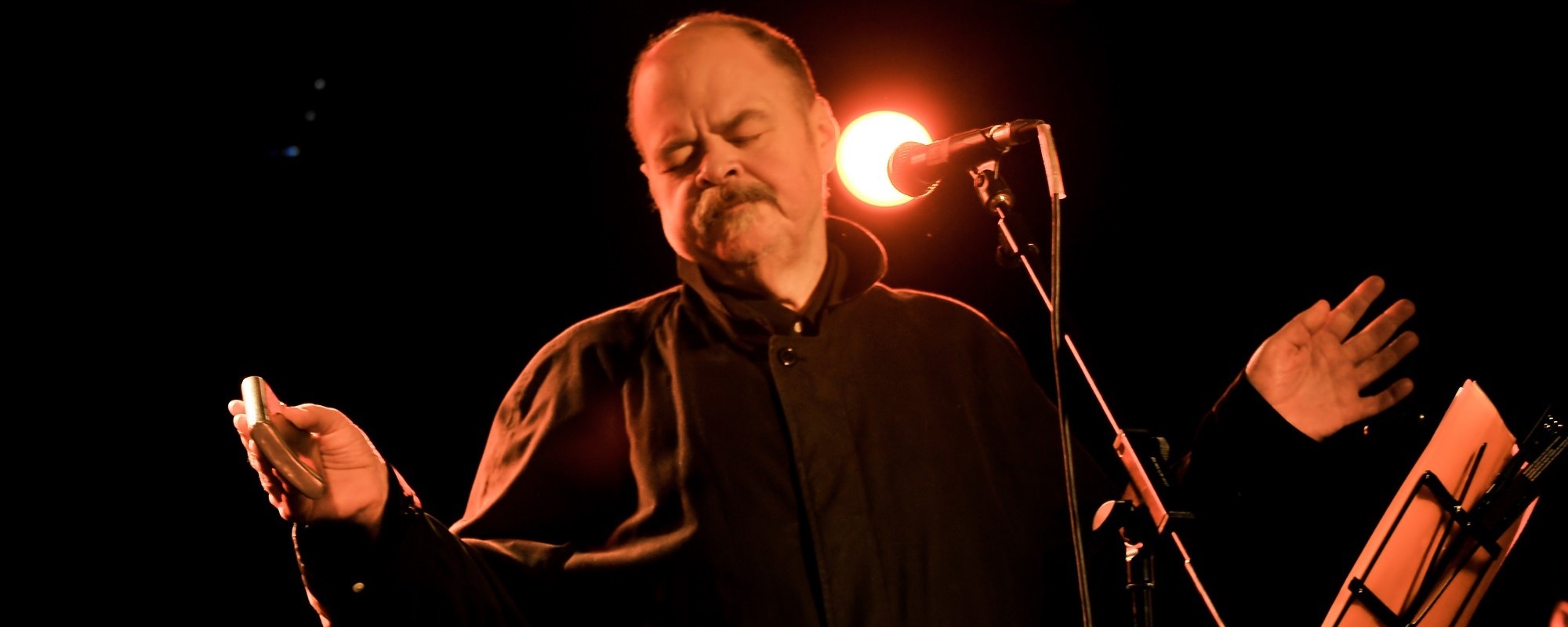 Founding Pere Ubu and Rocket from the Tombs Frontman David Thomas Dead at 71 Following “a Long Illness”