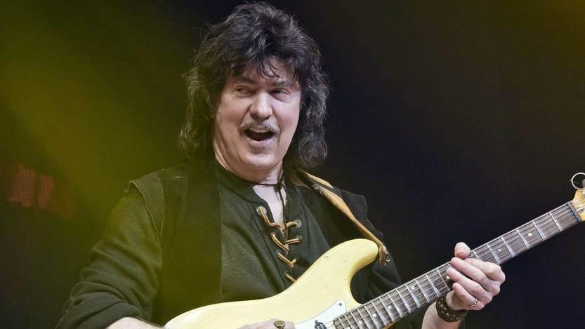4 Unforgettable Songs Featuring and Co-Written by Deep Purple and Rainbow Guitarist Ritchie Blackmore in Honor of His 80th Birthday