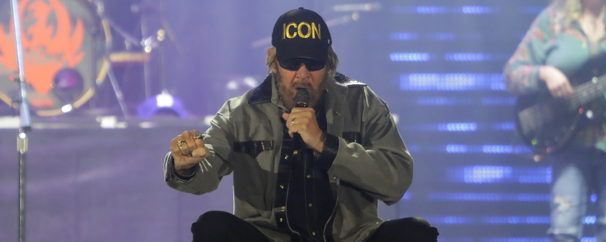 Age Ain’t Nothing but a Number for Hank Williams Jr. as He Drops It Low During “Weatherman” Performance