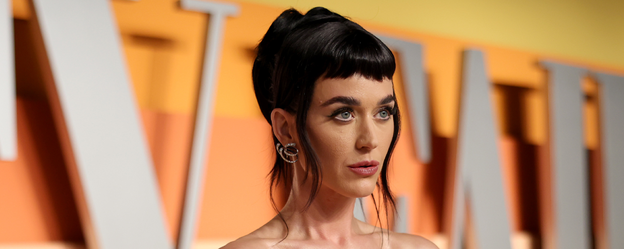 Katy Perry Kisses the Ground as She Returns From Blue Origin's First All-Female Space Flight