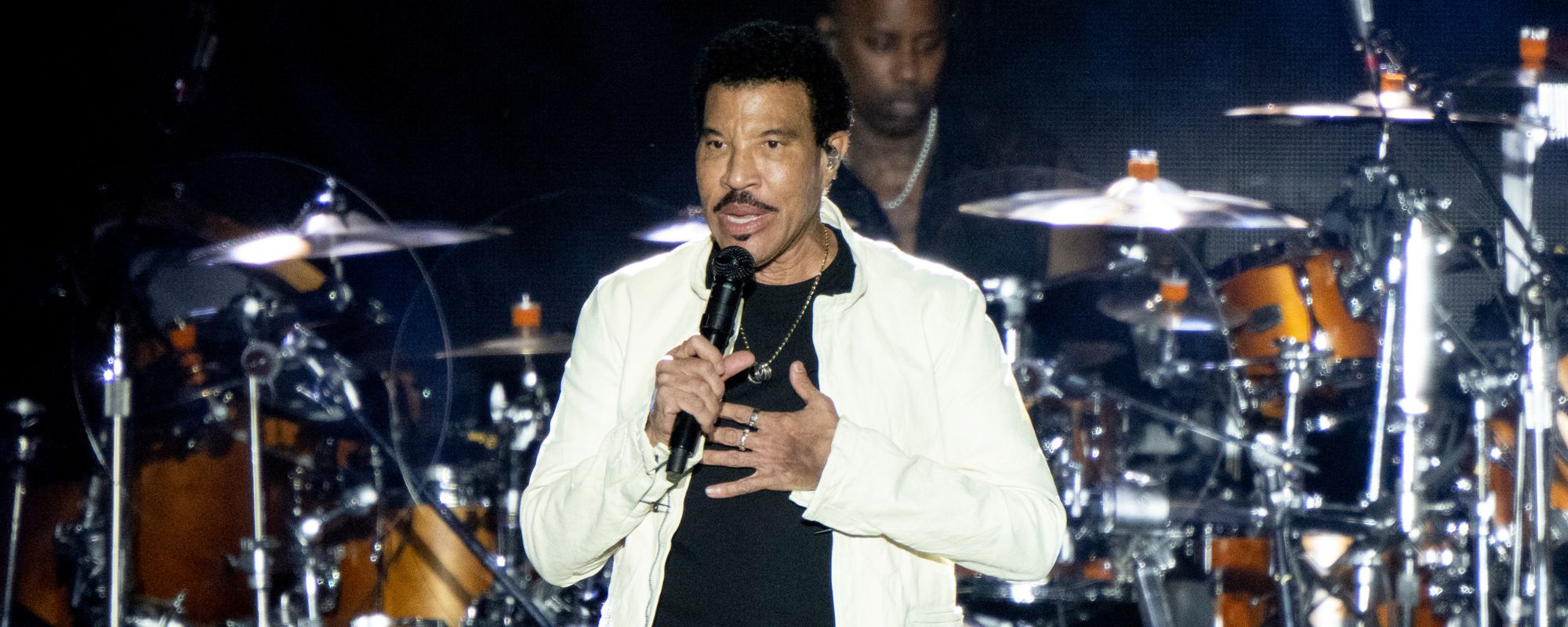 El último éxito de Lionel Richie en el Top 40 se produjo después de un largo descanso