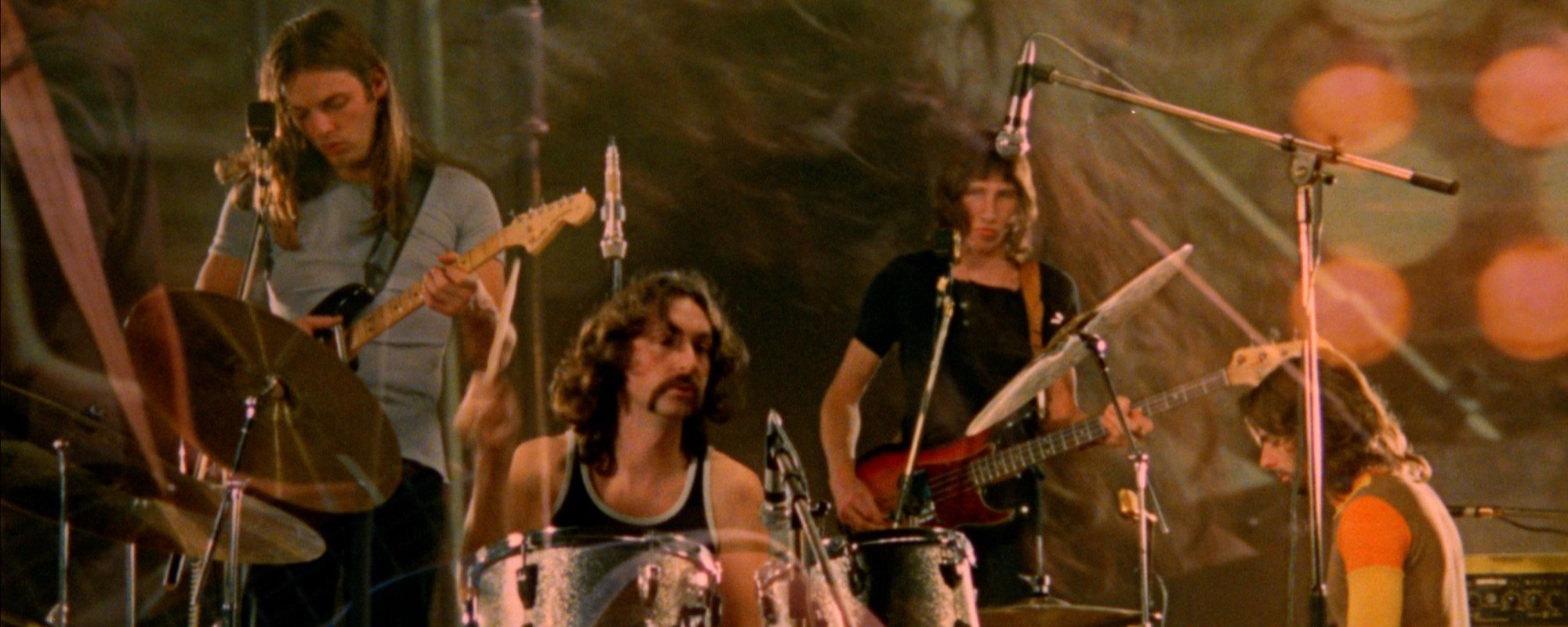 Watch Footage of Pink Floyd Recording ‘The Dark Side of the Moon’ in New Clip from Restored ‘Live at Pompeii’ Concert Film