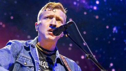 Watch Tyler Childers Shock Fans When Performing "Jersey Giant" for the First Time in Years