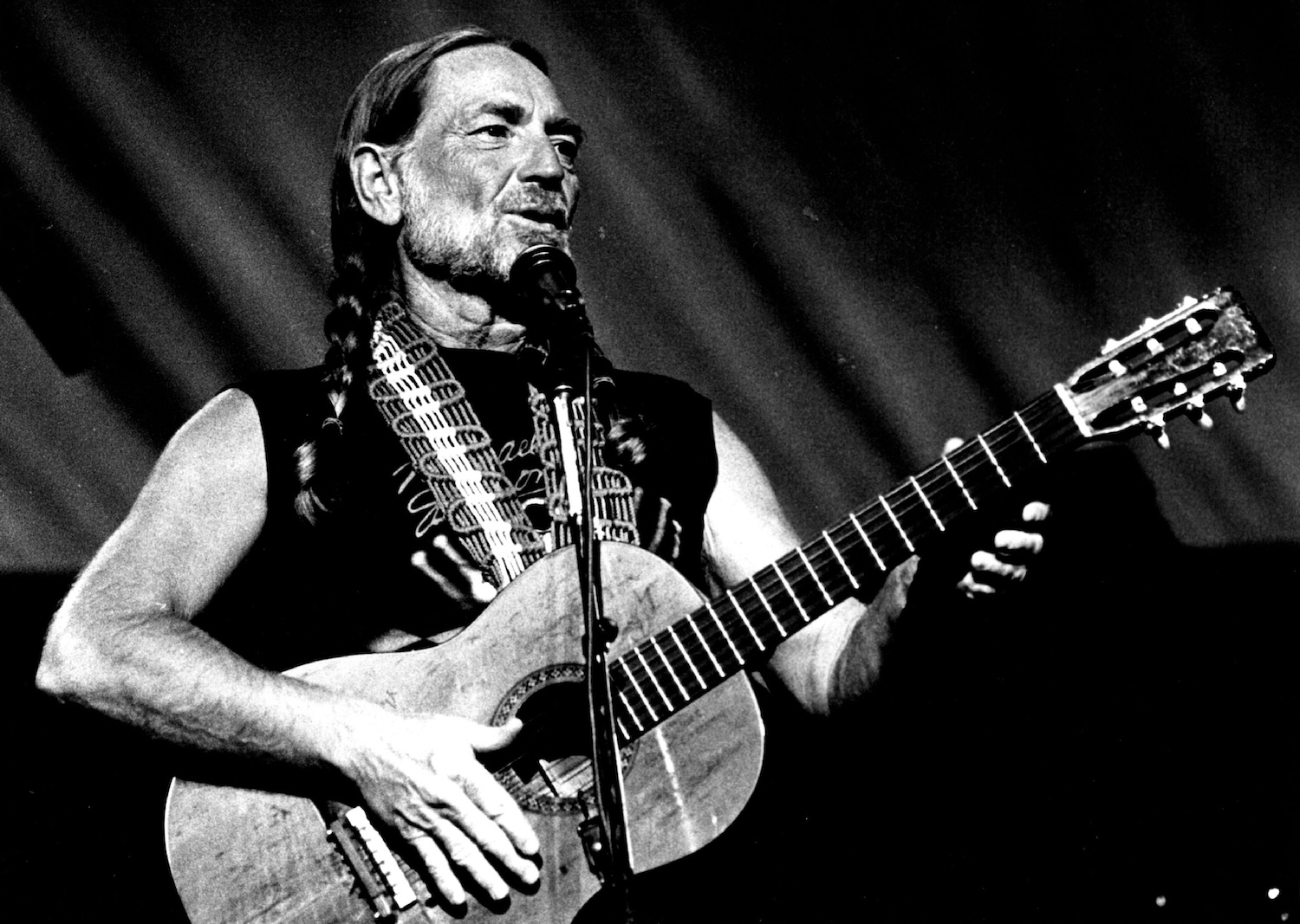 3 Country Songs Every Wine Lover Should Know