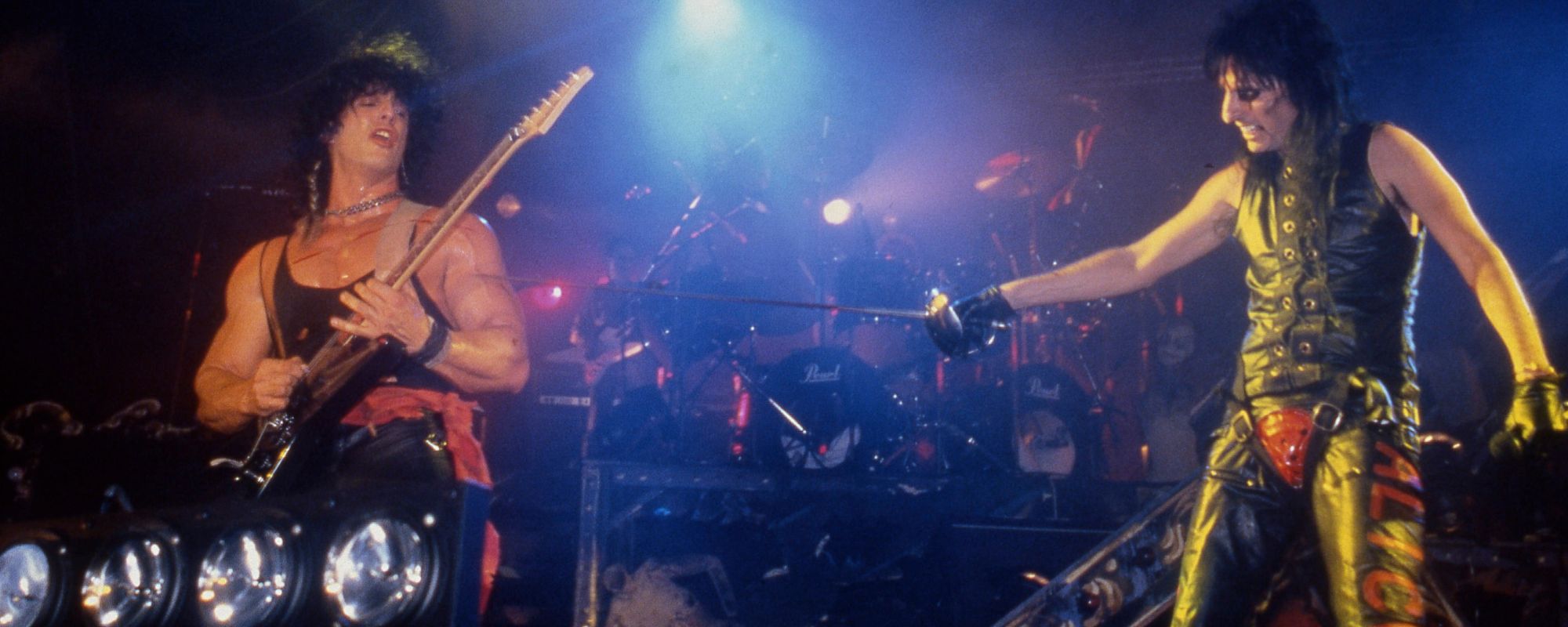 Alice Cooper performing