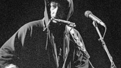 Bob Dylan performing