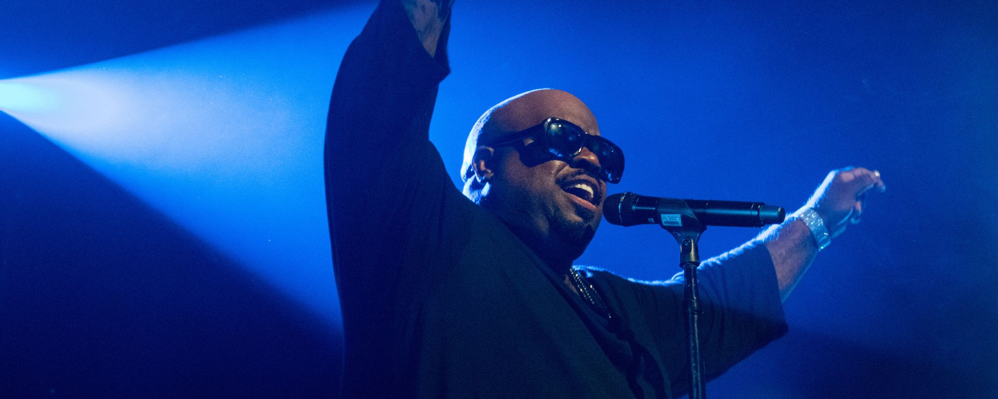 On This Day: Gnarls Barkley Makes History With “Crazy,” Ushers in New Musical Era