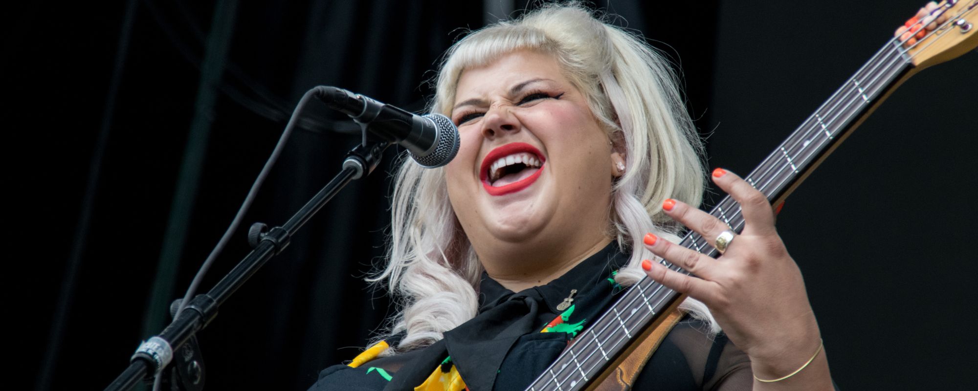 Contemporary 1960s pop band Shannon and the Clams