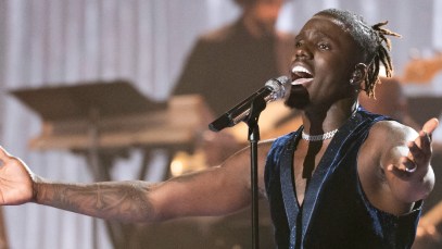 "I Can't Wait": Carrie Underwood Pens Heartfelt Message to New 'American Idol' Winner Jamal Roberts