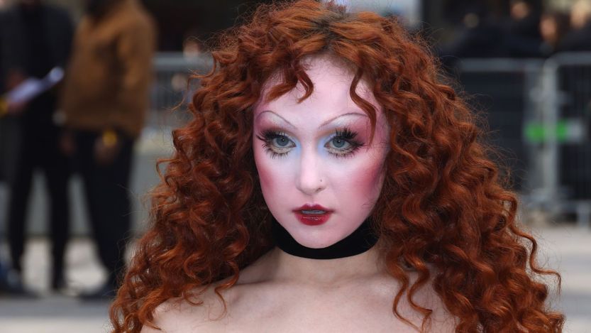 Chappell Roan Says ‘The Voice’ Producer “Did Not Even Look Up From His Phone” During Her Audition