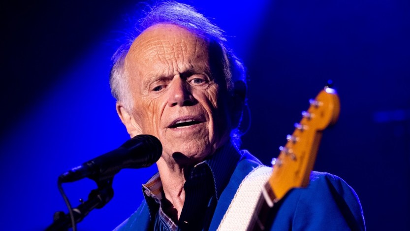 The Beach Boys’ Al Jardine Releases New Digital EP, ‘Islands in the Sun,’ Featuring Neil Young, Flea, & Other Guest Artists