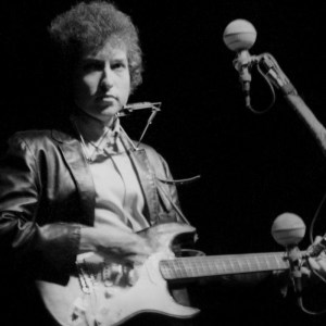 Immersive Exhibit Focusing on Bob Dylan’s 1965 Newport Folk Festival Performance to Open at the Dylan Center in Oklahoma This Summer