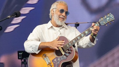 Yusuf/Cat Stevens Announces 2025 Tour Promoting His Upcoming Memoir, Promises “an Evening of Tales, Tunes and Mysteries”