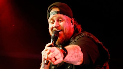 Jelly Roll Shocks Detroit Crowd With Special Performance of "Lose Yourself" With Eminem