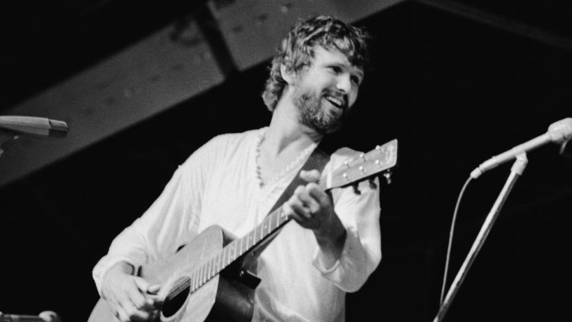 ACM Awards Honors Kris Kristofferson, Other Lost Country Stars With Emotional "In Memoriam" Performance