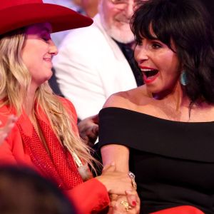 Lainey Wilson's Momma Still Knows Best