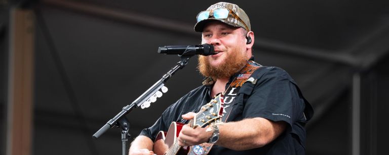 Luke Combs (1) Why Luke Combs Isn’t Touring This Year: “My Job Is Not More Important” Than His Sons