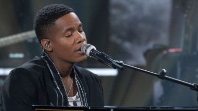 ‘American Idol’ Finalist Shares the Parenting Lessons He Received From James Taylor