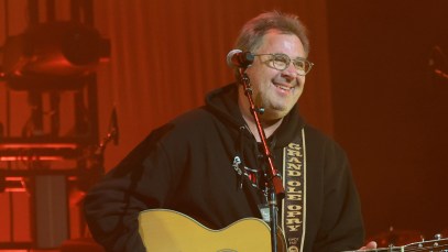 Vince Gill Explains How Distracted He Gets When Performing With the Eagles at the Sphere