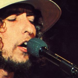 Bob Dylan performing