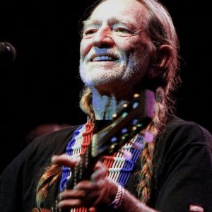 Willie Nelson performing