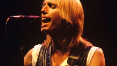 Classic rock artist Tom Petty performing