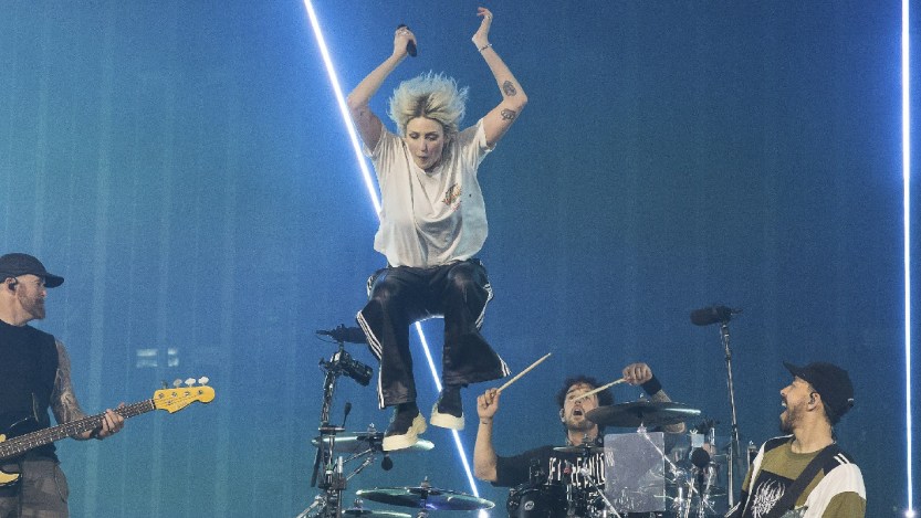 Linkin Park Forces To Cancel Bern Concert After Suffering "Medical Issue"