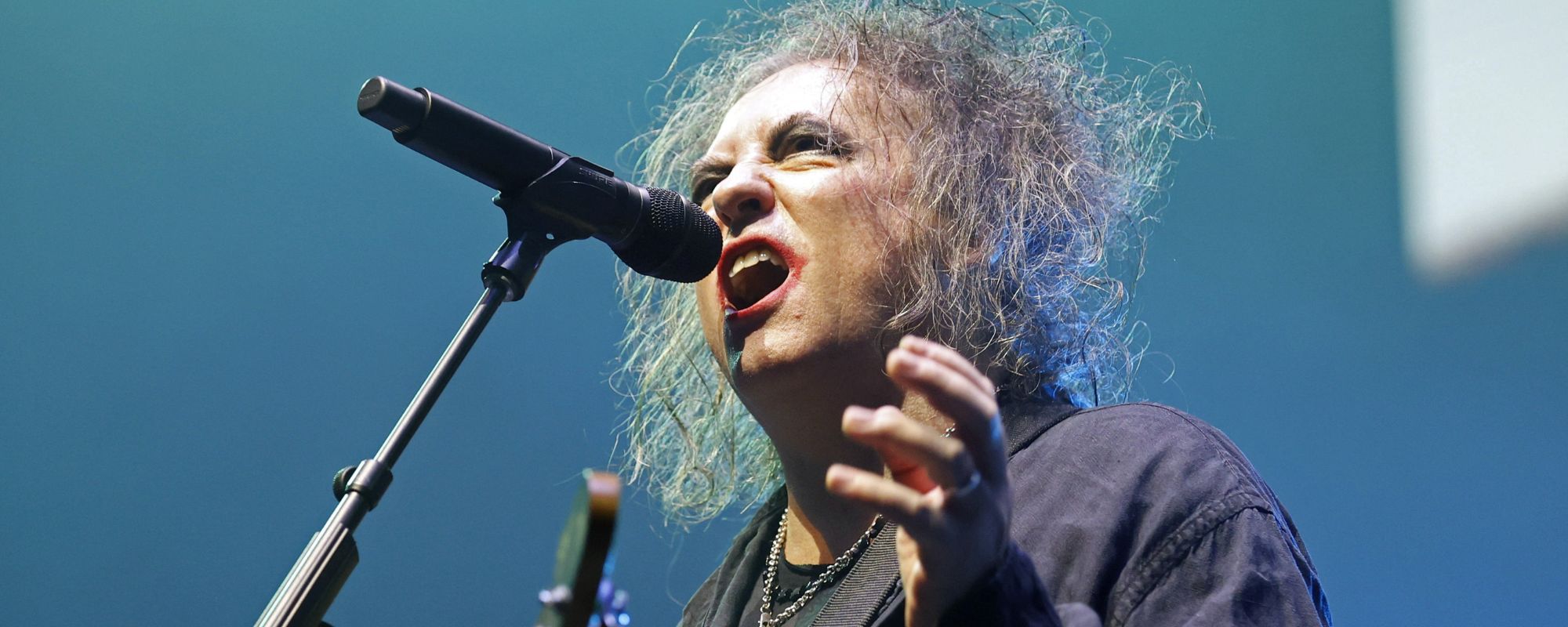 3 Classic Rock Musicians That Are Famous for Sounding Better During Live Performances Than on Studio Albums