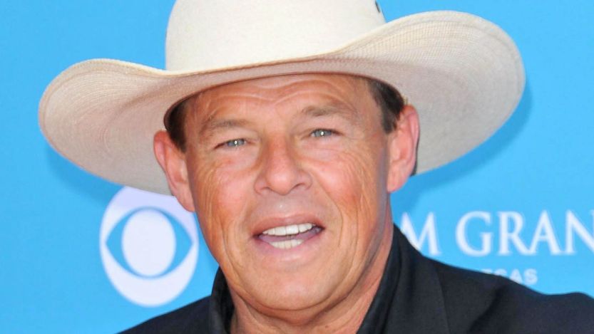 Sammy Kershaw Fined $5K After Accidentally Packing Heat at Louisiana Airport