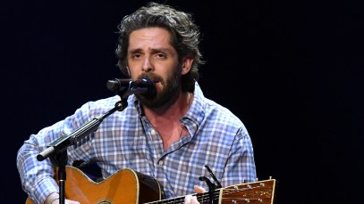 Thomas Rhett Named the One Sing His Father, Rhett Akins, Told Him Not To Release: ”Terrible Idea”