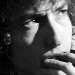Bob Dylan looking to the side
