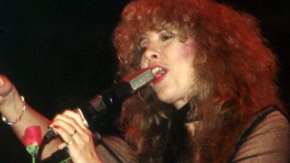 Stevie Nicks performing