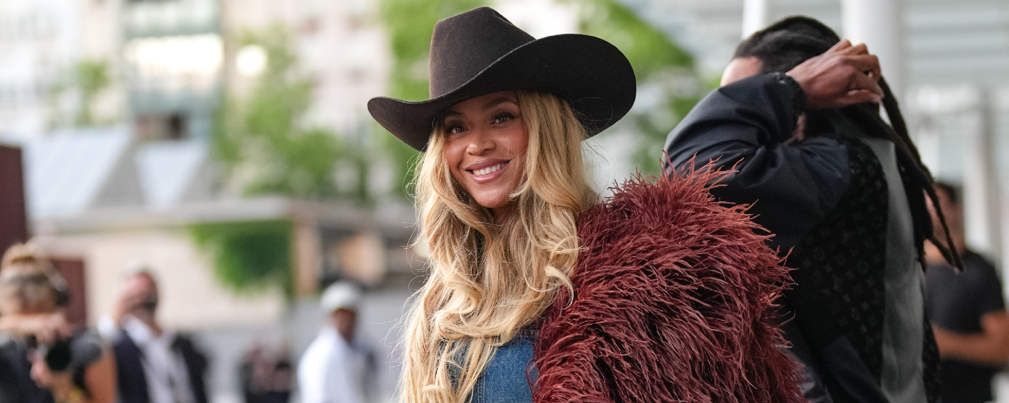 Beyoncé Fan Causes “Stampede” That Left 11 Injured at Atlanta Concert