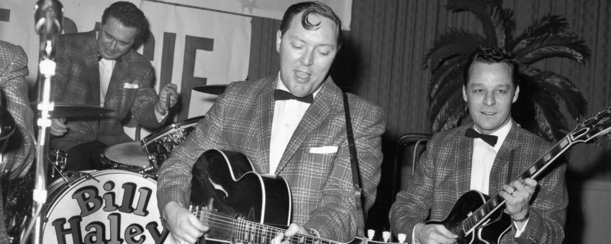 3 أغاني روك كلاسيكية من الخمسينيات كانت شائعة في Sock Hops